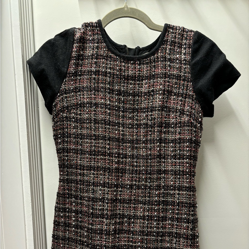 Women’s 0P Banana Republic dress, perfect for work or holiday parties